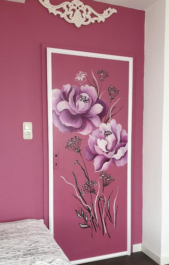 Apartment Bayreuth, Grosse Ferienwohnung Im Haus Mit Kunst, 3 Schlafzimmer, Kueche, Parkplatz Eksteriør bilde