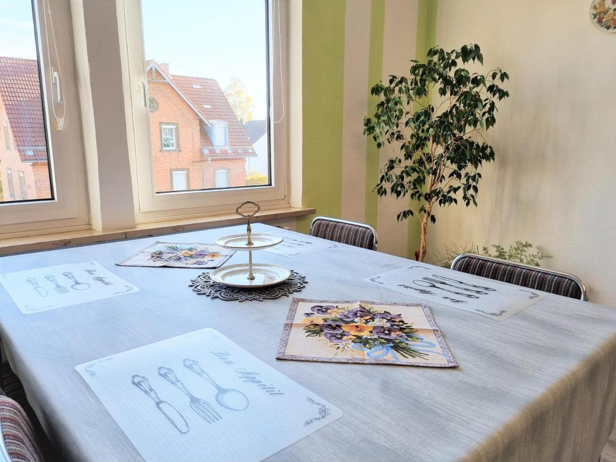 Apartment Bayreuth, Grosse Ferienwohnung Im Haus Mit Kunst, 3 Schlafzimmer, Kueche, Parkplatz Eksteriør bilde