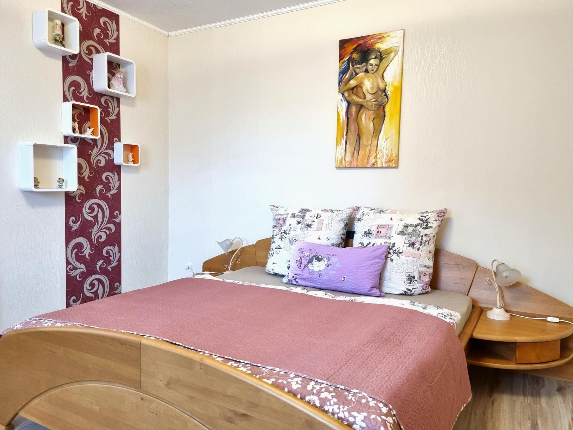 Apartment Bayreuth, Grosse Ferienwohnung Im Haus Mit Kunst, 3 Schlafzimmer, Kueche, Parkplatz Eksteriør bilde