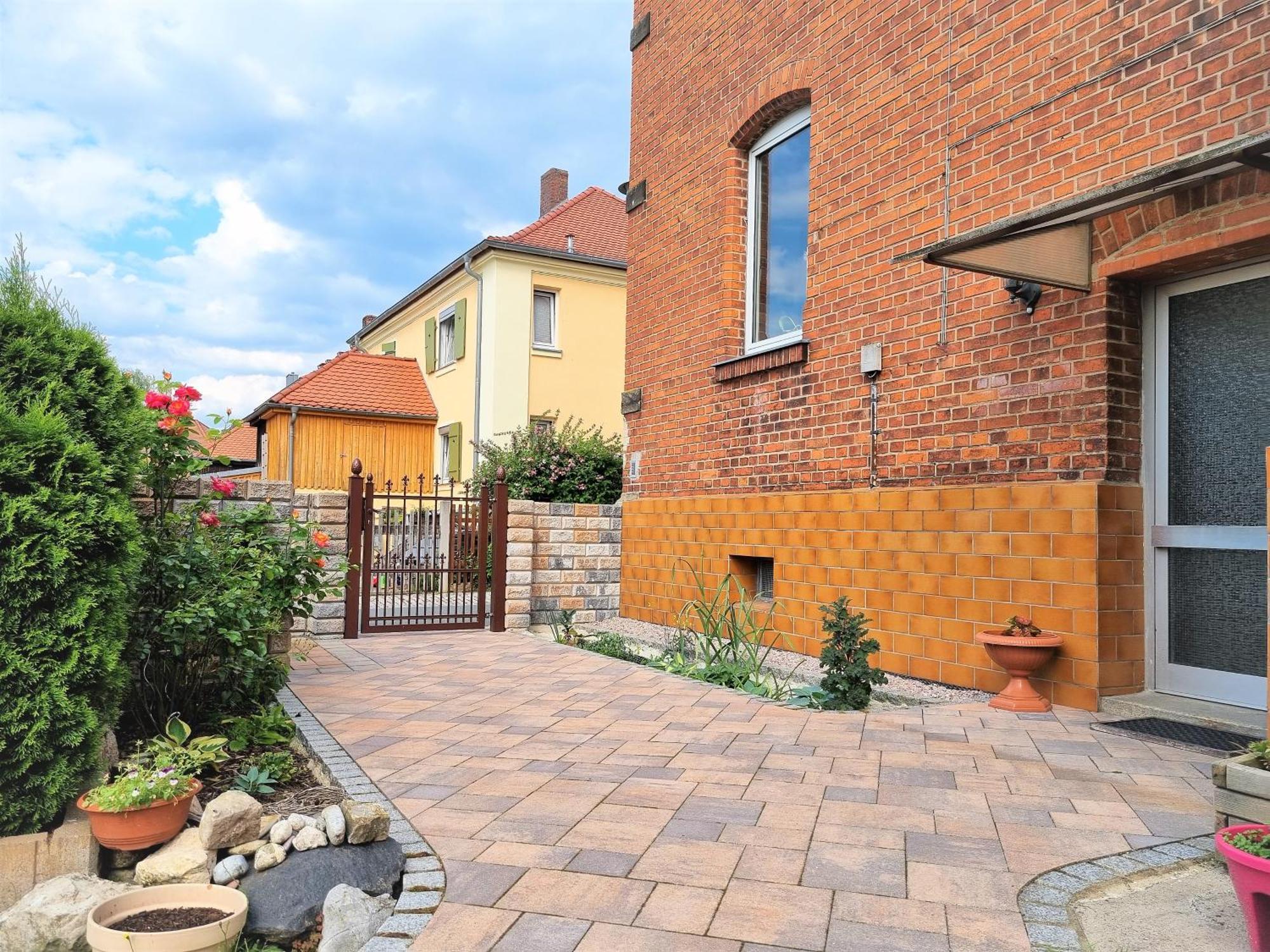 Apartment Bayreuth, Grosse Ferienwohnung Im Haus Mit Kunst, 3 Schlafzimmer, Kueche, Parkplatz Eksteriør bilde